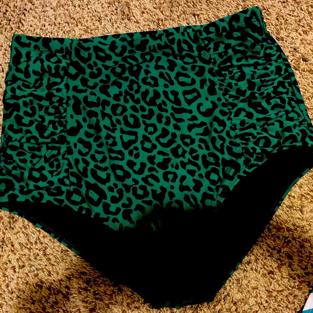 Coral Reef xxl tops and bottoms bundle